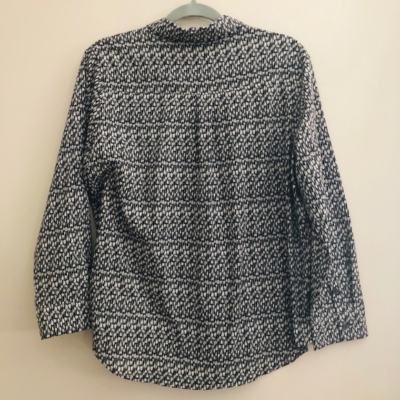 Professional Button Up - Picture 1 of 3